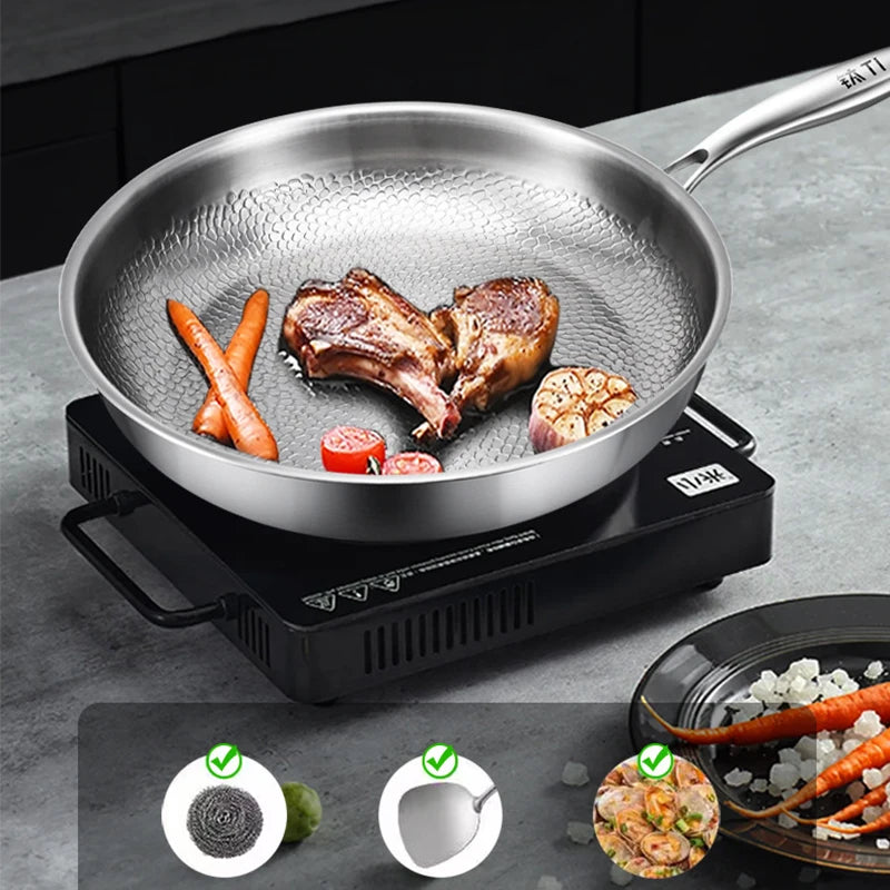 🍲 German Titanium Frying Pan – Non-Stick Fish Scale Hammer Design